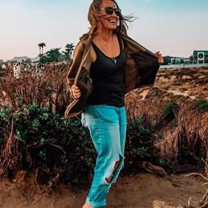 Meet your Posher, Vanessa